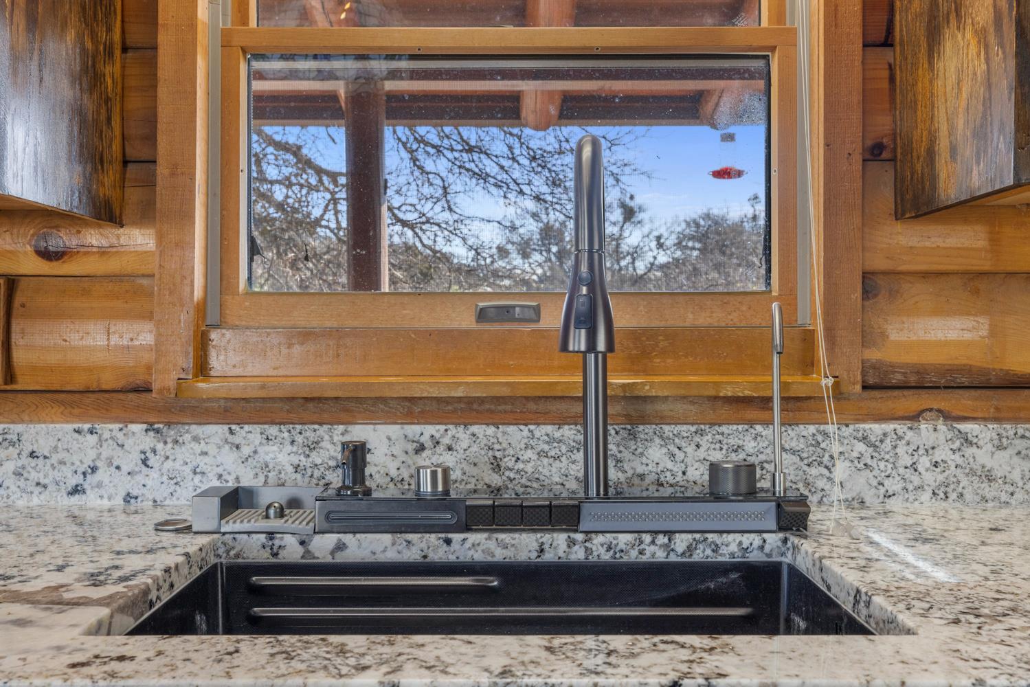 La Grange, California, 95329, United States, 2 Bedrooms Bedrooms, ,3 BathroomsBathrooms,Residential,For Sale,2009074