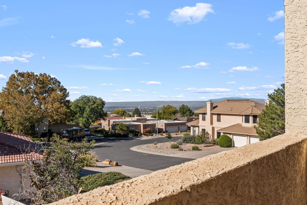 Albuquerque, New Mexico, 87112, United States, 4 Bedrooms Bedrooms, ,3 BathroomsBathrooms,Residential,For Sale,1985067