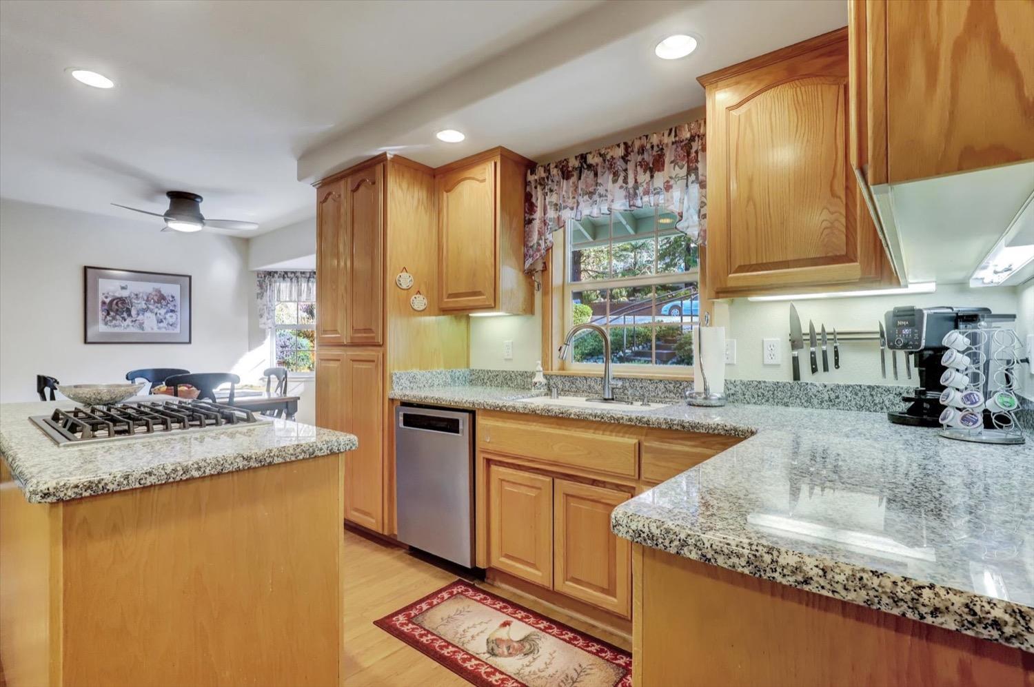 Grass Valley, California, 95949, United States, 3 Bedrooms Bedrooms, ,3 BathroomsBathrooms,Residential,For Sale,1840908