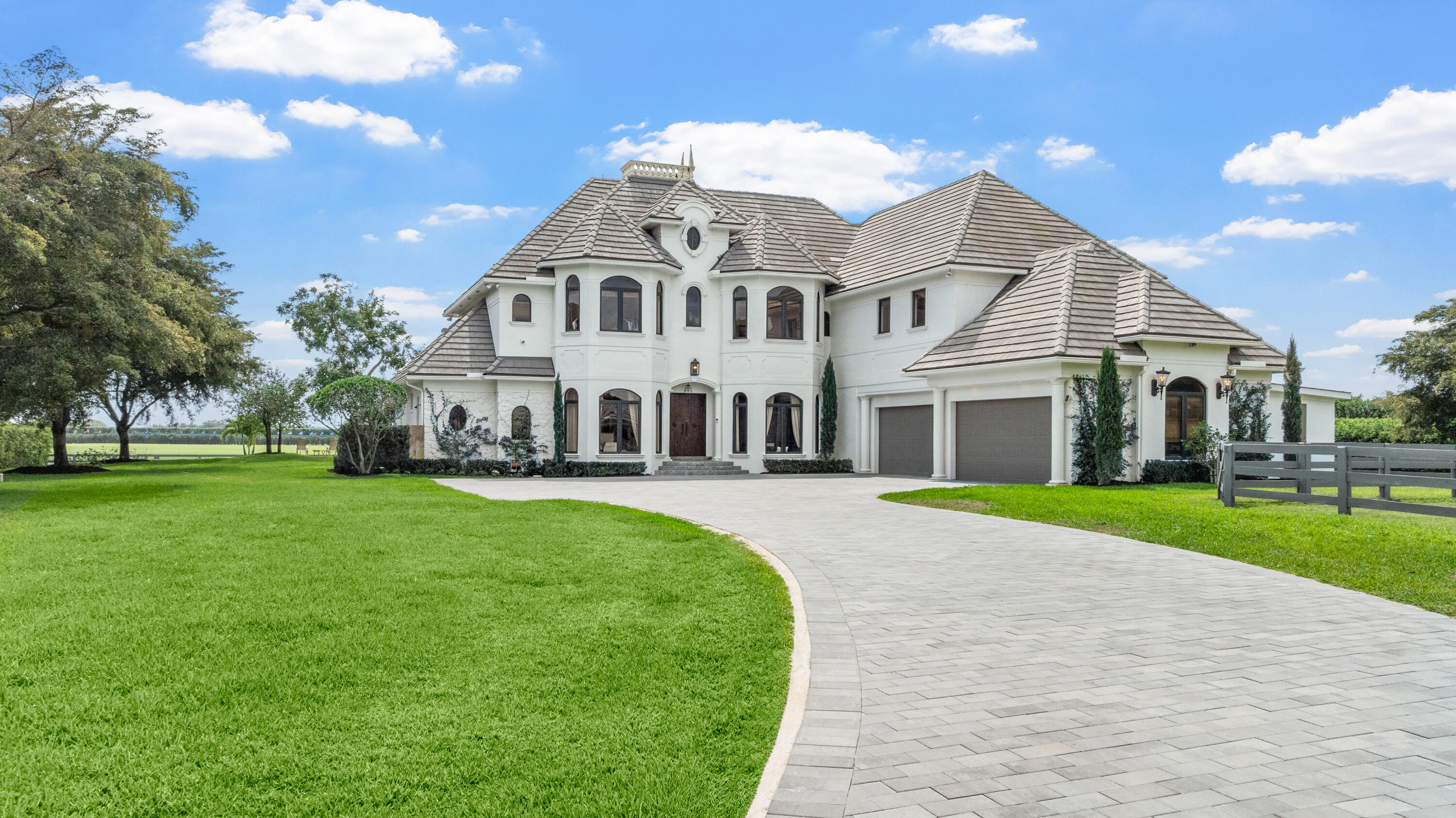  3585 Aiken Court - 物件實景