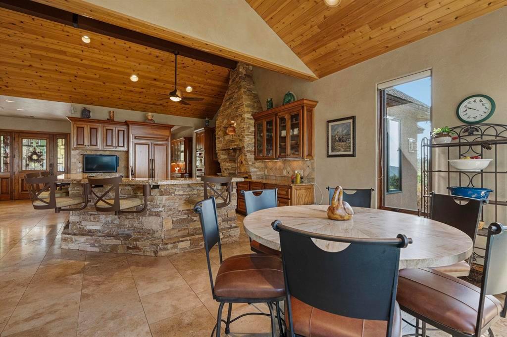 Durango, Colorado, 81301, United States, 4 Bedrooms Bedrooms, ,4 BathroomsBathrooms,Residential,For Sale,1938986