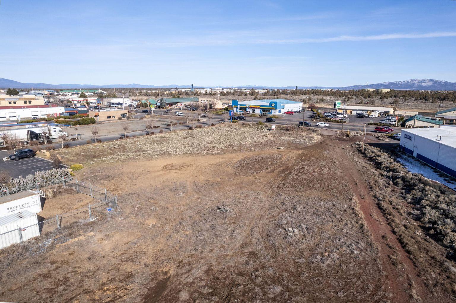 Redmond, Oregon, 97756, United States, ,Land,For Sale,1976086