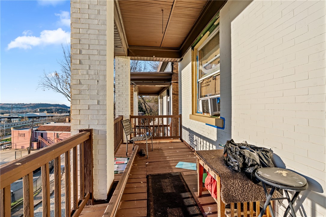 Marshall Shadeland, Pennsylvania, 15212, United States, 6 Bedrooms Bedrooms, ,2 BathroomsBathrooms,Residential,For Sale,1998082