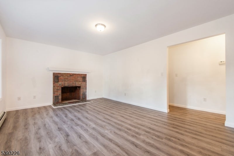 North Haledon Boro, New Jersey, 07508, United States, 5 Bedrooms Bedrooms, ,2 BathroomsBathrooms,Residential,For Sale,1976874