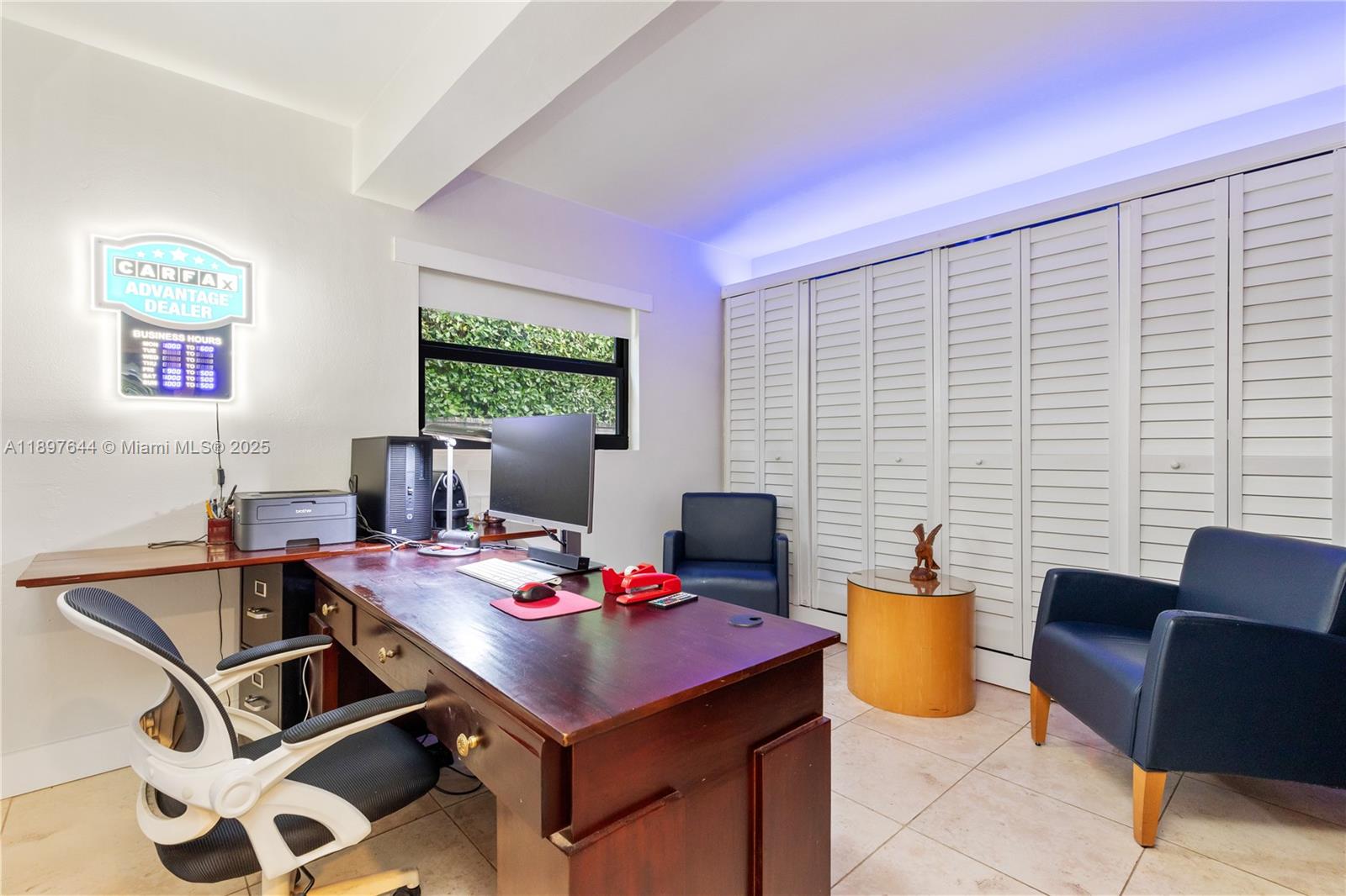 Palmetto Bay, Florida, 33157, United States, 4 Bedrooms Bedrooms, ,4 BathroomsBathrooms,Residential,For Sale,1966916