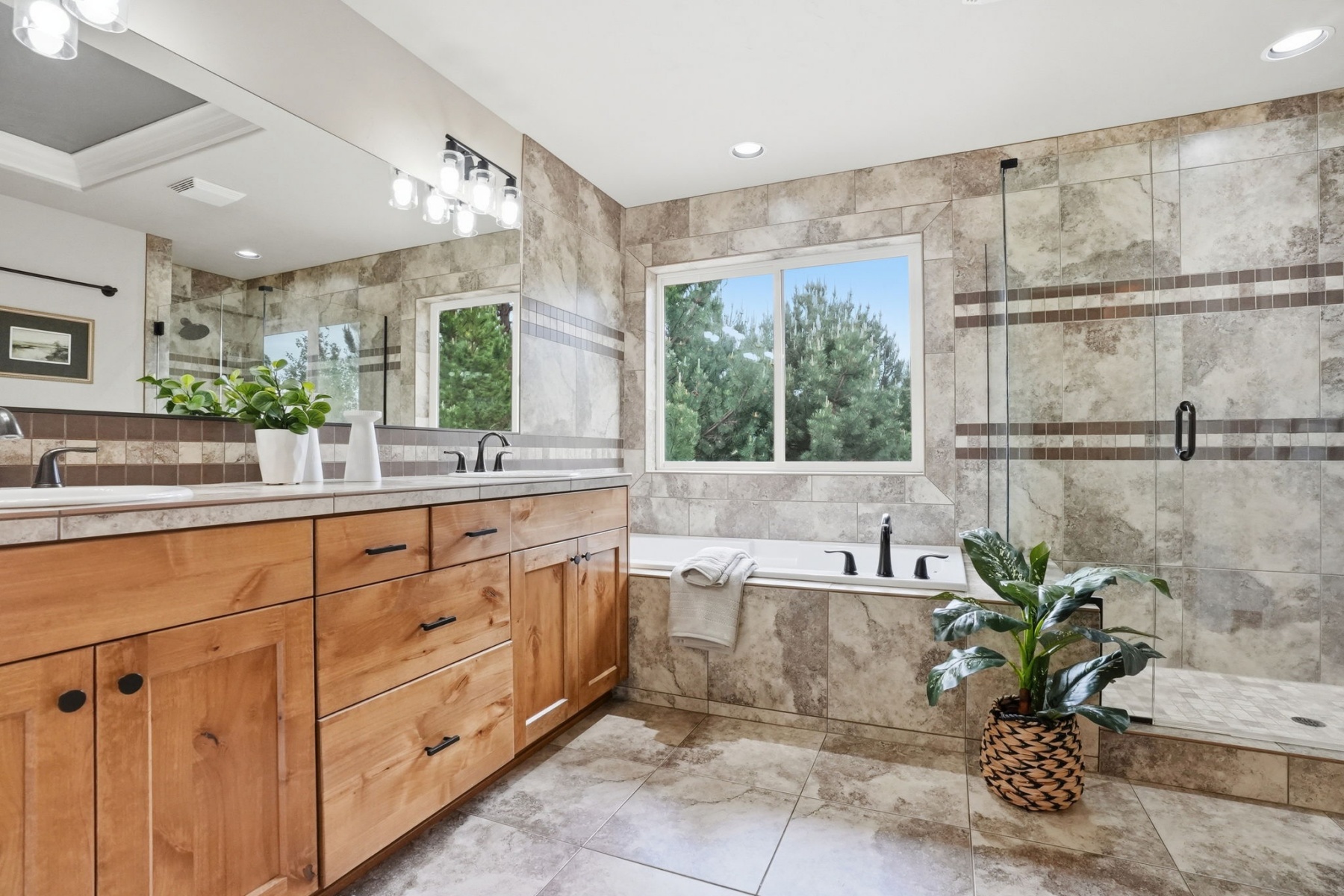  20861 Tamar Lane Bend, OR 97702 - 物件實景