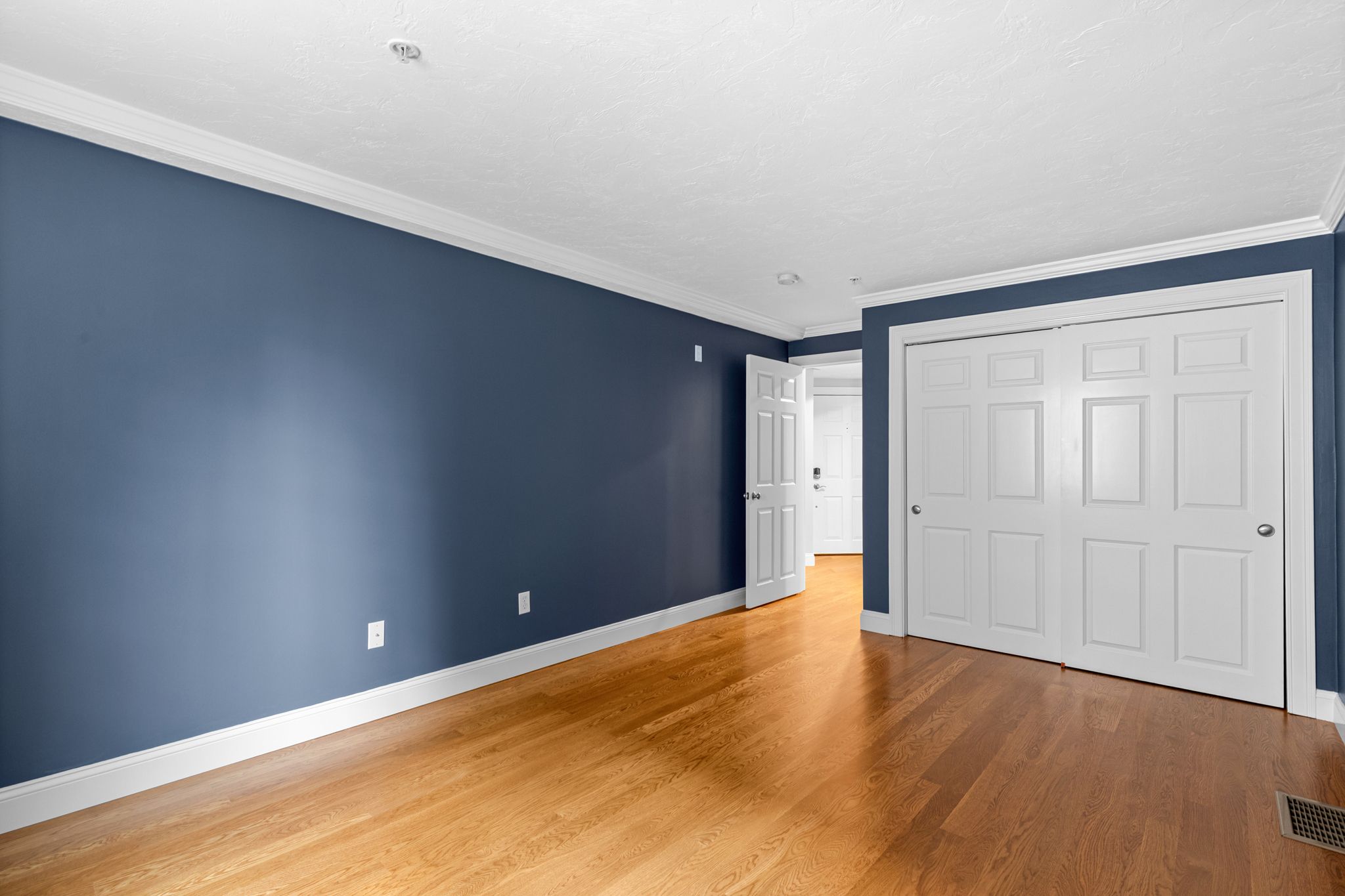  16 Carver Street, Unit 201, Plymouth, MA, 02360 - 物件實景