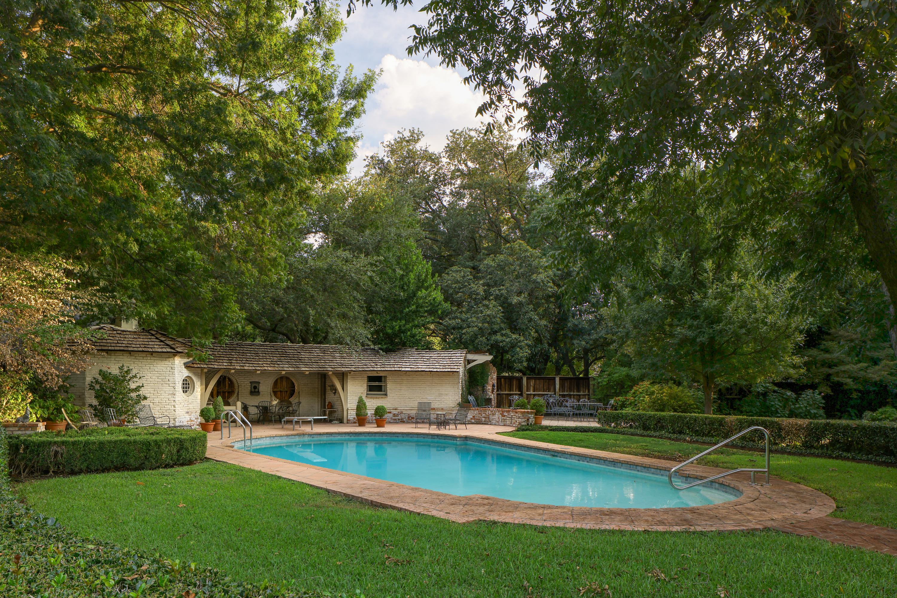  Singular Historic Preston Hollow Estate - 物件實景