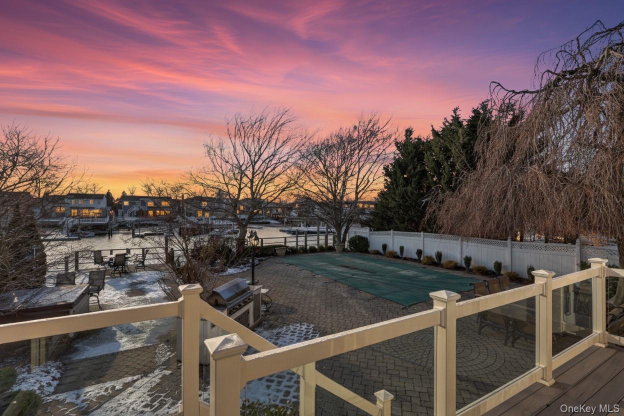 Bellmore, New York, 11710, United States, 4 Bedrooms Bedrooms, ,3 BathroomsBathrooms,Residential,For Sale,2013252