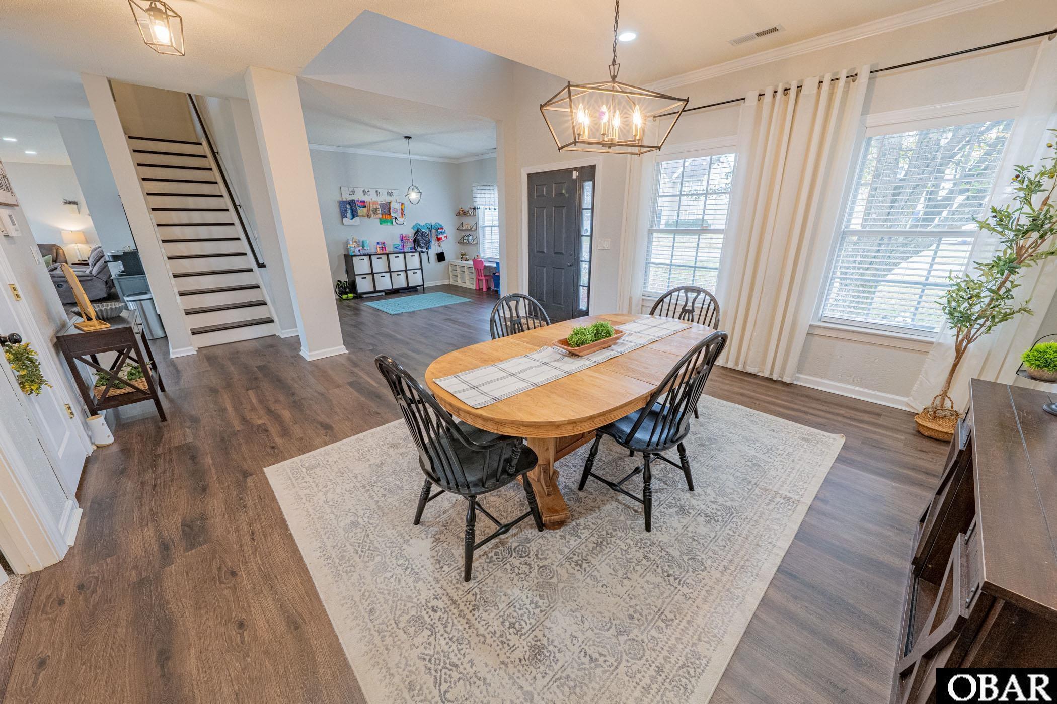 Moyock, North Carolina, 27958, United States, 6 Bedrooms Bedrooms, ,3 BathroomsBathrooms,Residential,For Sale,1997191