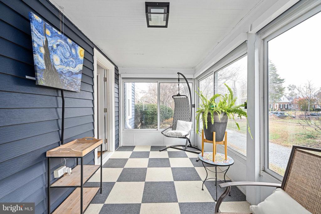 Fredericksburg, Virginia, 22401, United States, 3 Bedrooms Bedrooms, ,3 BathroomsBathrooms,Residential,For Sale,1993383