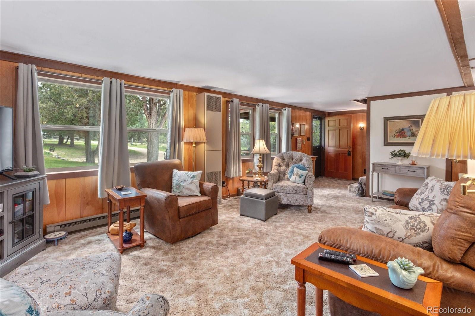 Howard, Colorado, 81233, United States, 3 Bedrooms Bedrooms, ,1 BathroomBathrooms,Residential,For Sale,1980067