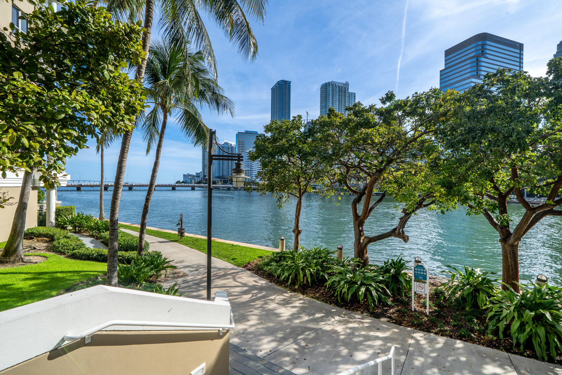  801 Brickell Key Blvd, Miami, FL, 33131 - 物件實景