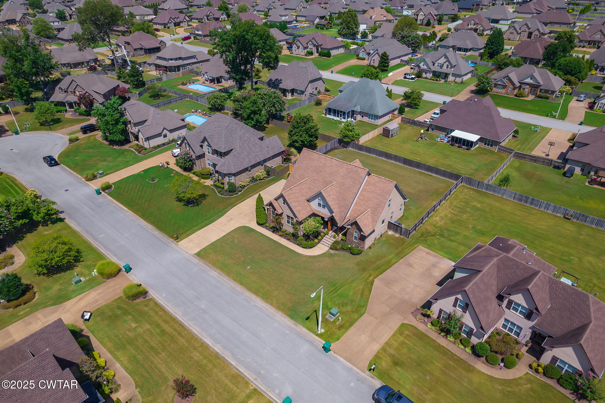 Jackson, Tennessee, 38305, United States, 5 Bedrooms Bedrooms, ,4 BathroomsBathrooms,Residential,For Sale,1912007