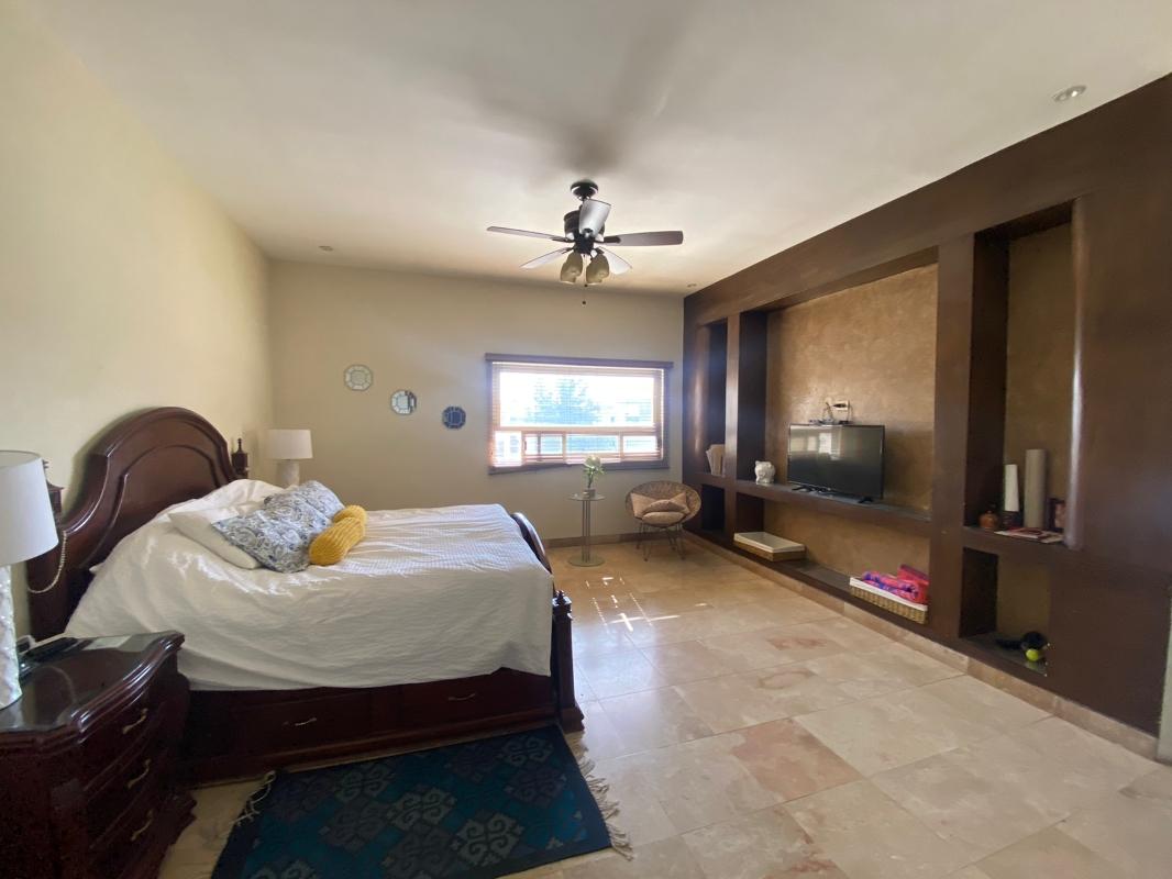 TORTOLAS, Torreón, Coahuila de Zaragoza, 27105, Mexico, 3 Bedrooms Bedrooms, ,3 BathroomsBathrooms,Residential,For Sale,TORTOLAS,1625500