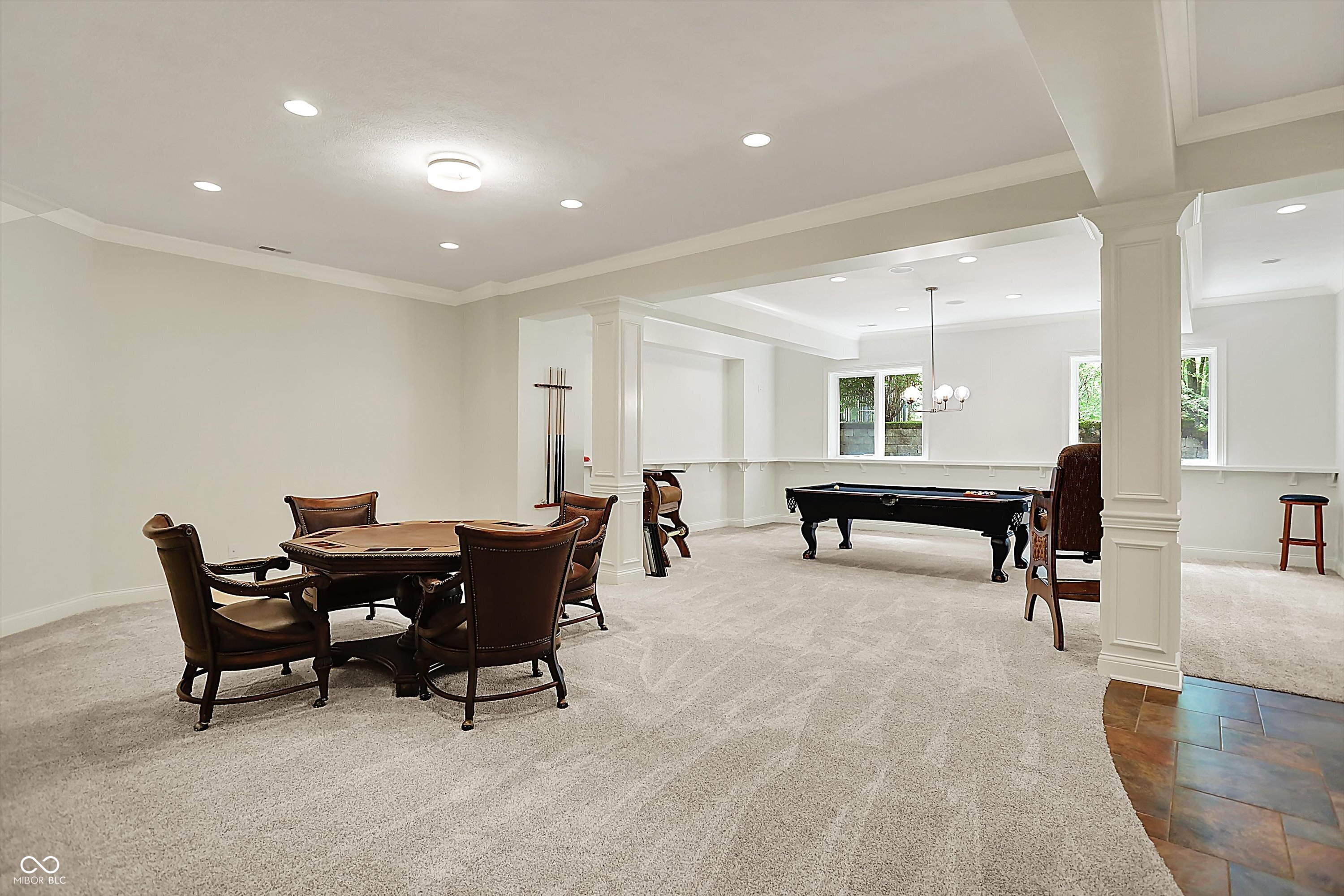 Noblesville, Indiana, 46062, United States, 6 Bedrooms Bedrooms, ,9 BathroomsBathrooms,Residential,For Sale,1979033