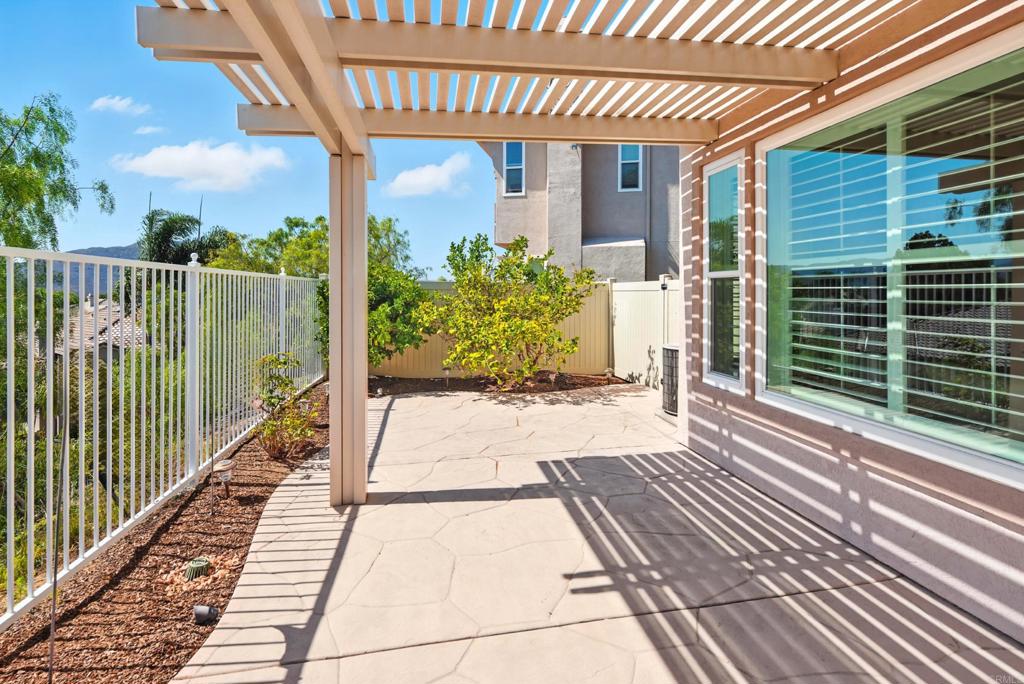 San Diego, California, 92128, United States, 2 Bedrooms Bedrooms, ,3 BathroomsBathrooms,Residential,For Sale,1920017