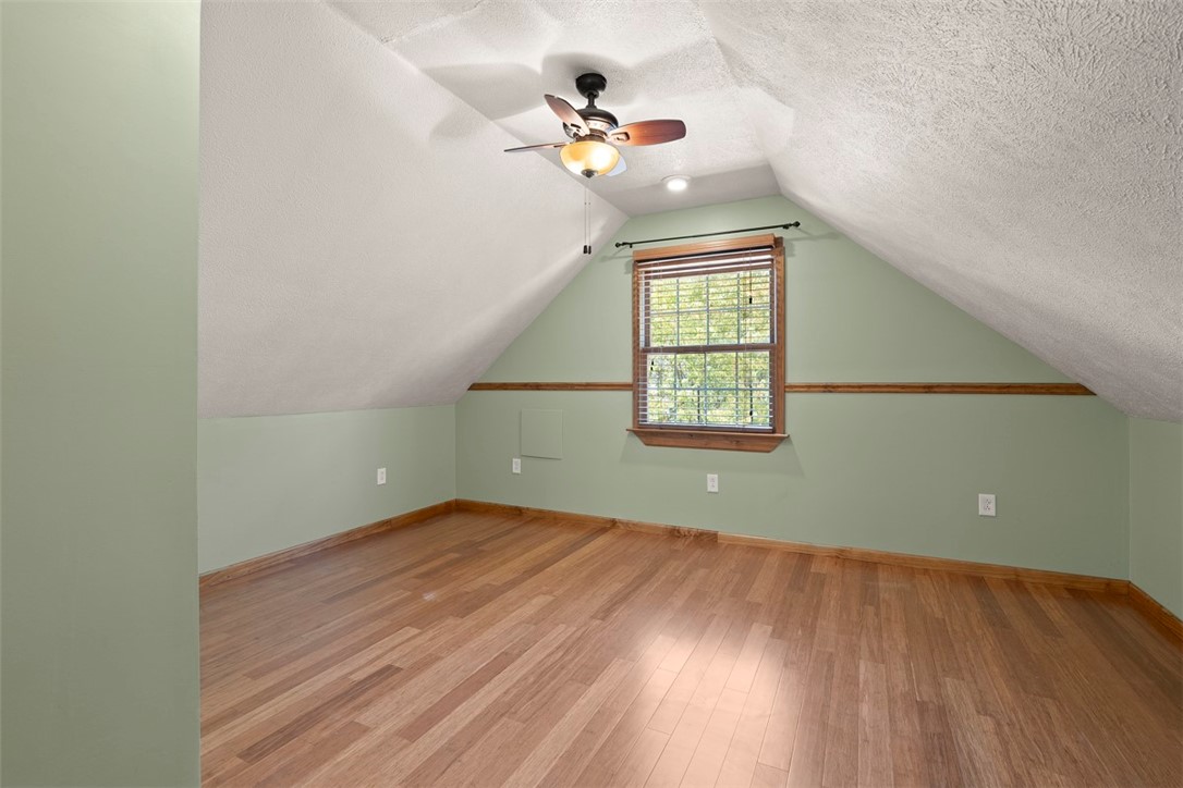 Cranberry Twp, Pennsylvania, 16066, United States, 4 Bedrooms Bedrooms, ,3 BathroomsBathrooms,Residential,For Sale,1947060