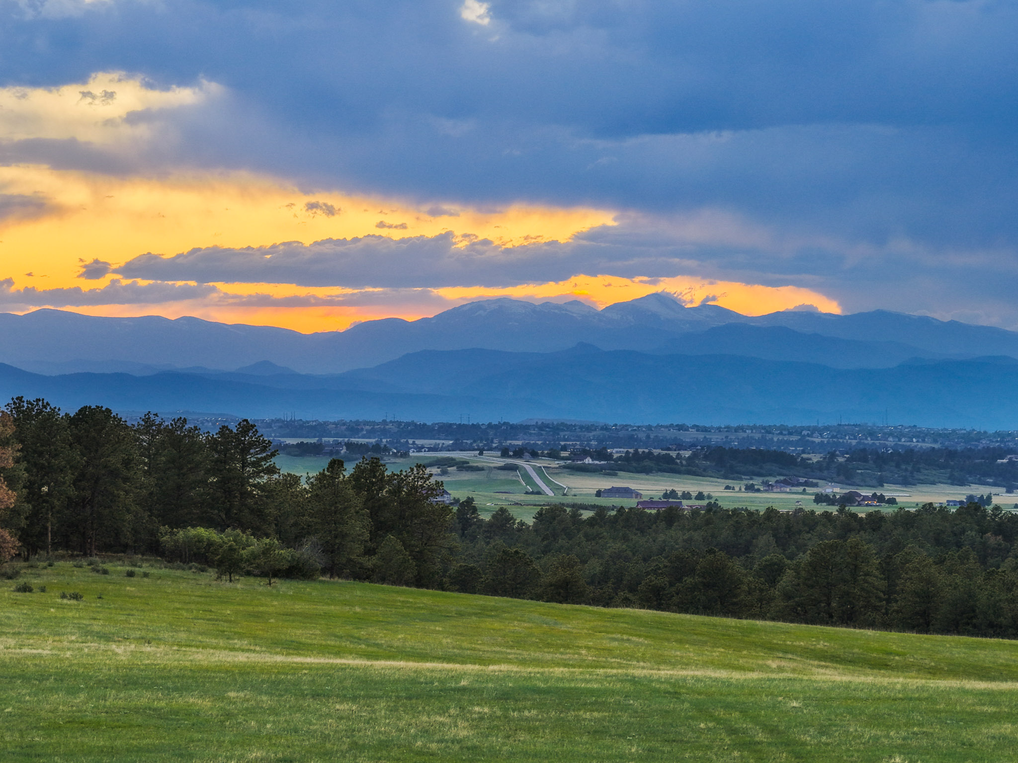  10 Acres with Deeded Water Rights and Pikes Peak Views Near Elizabeth - 物件實景