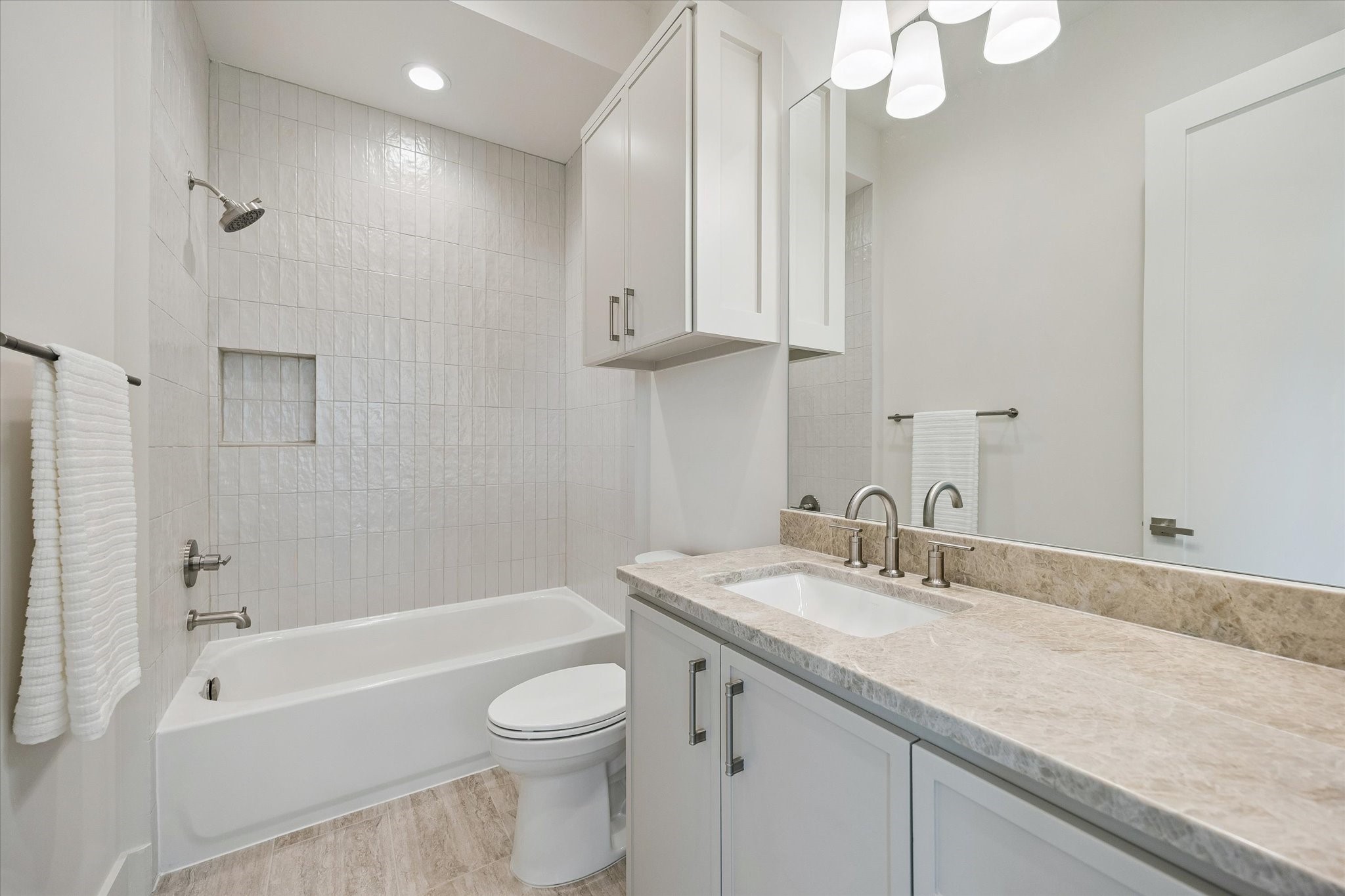  2203 Cheshire Lane - 物件實景