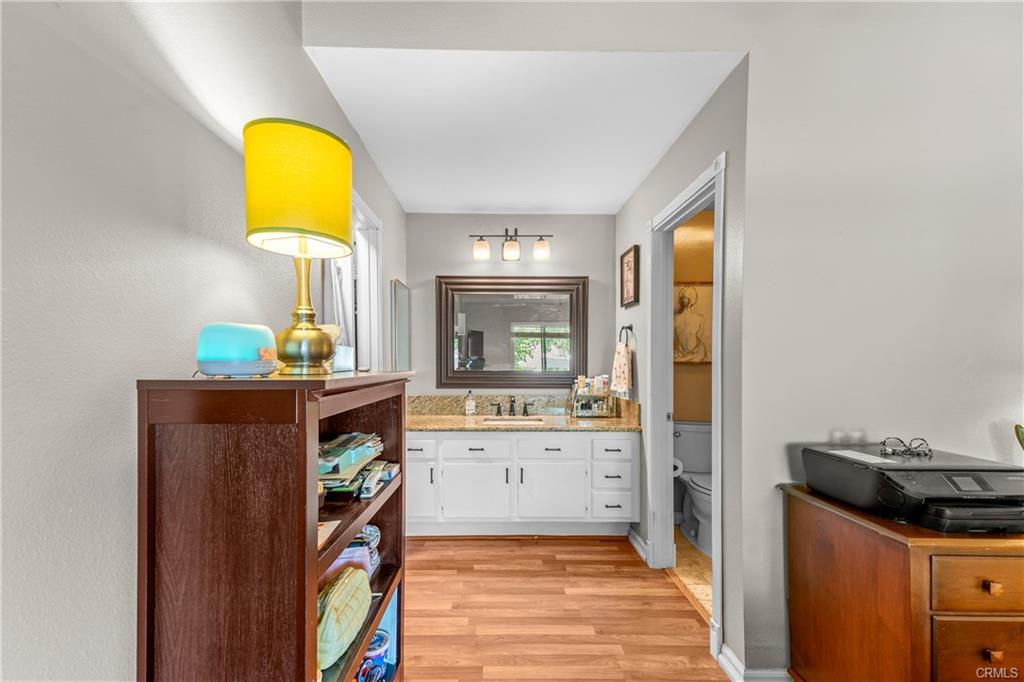 Yorba Linda, California, 92887, United States, 2 Bedrooms Bedrooms, ,2 BathroomsBathrooms,Residential,For Sale,1873205