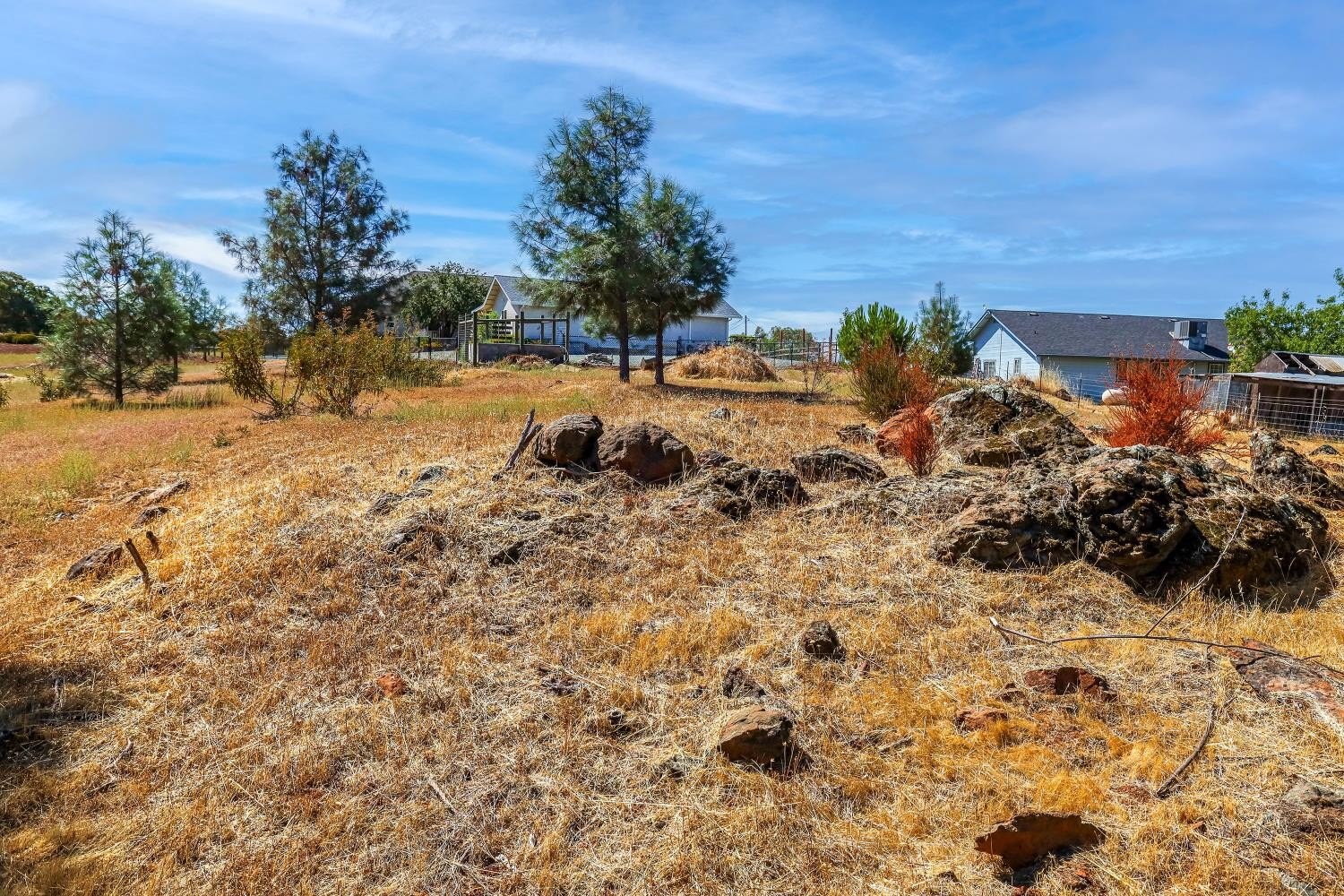 Valley Springs, California, 95252, United States, 3 Bedrooms Bedrooms, ,4 BathroomsBathrooms,Residential,For Sale,1981868