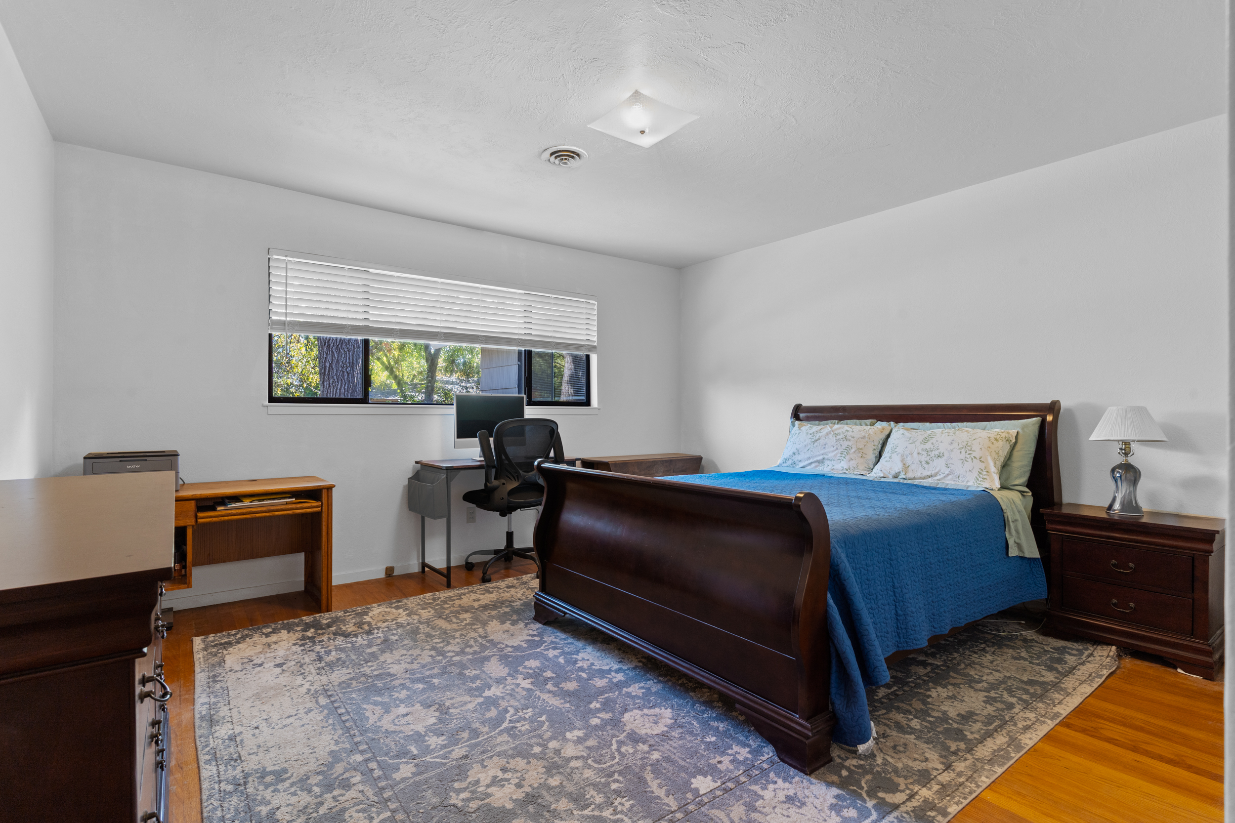  8865 Phoenix Avenue, Fair Oaks, CA 95628 - 物件實景