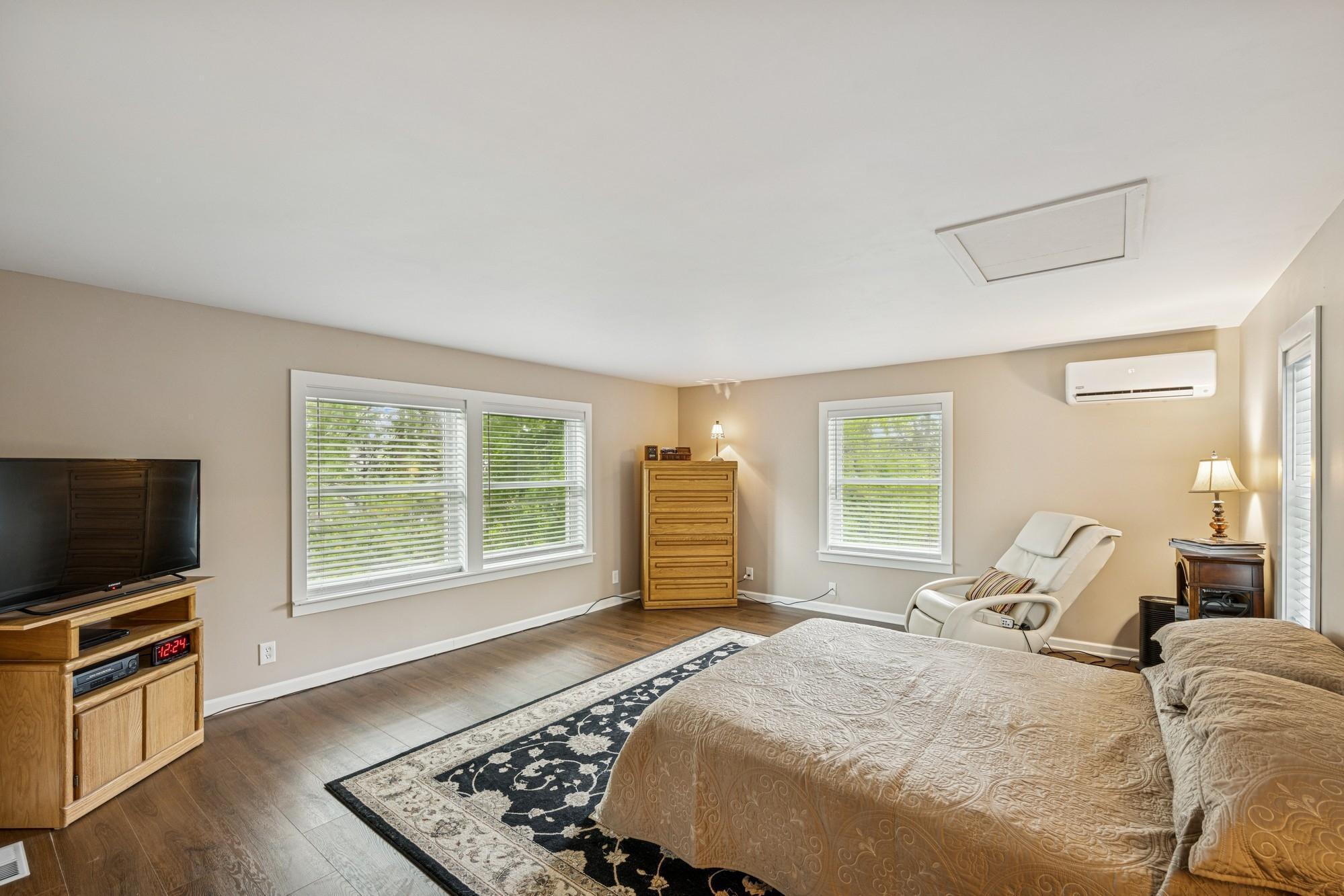 Minnetonka, Minnesota, 55345, United States, 3 Bedrooms Bedrooms, ,1 BathroomBathrooms,Residential,For Sale,1902041