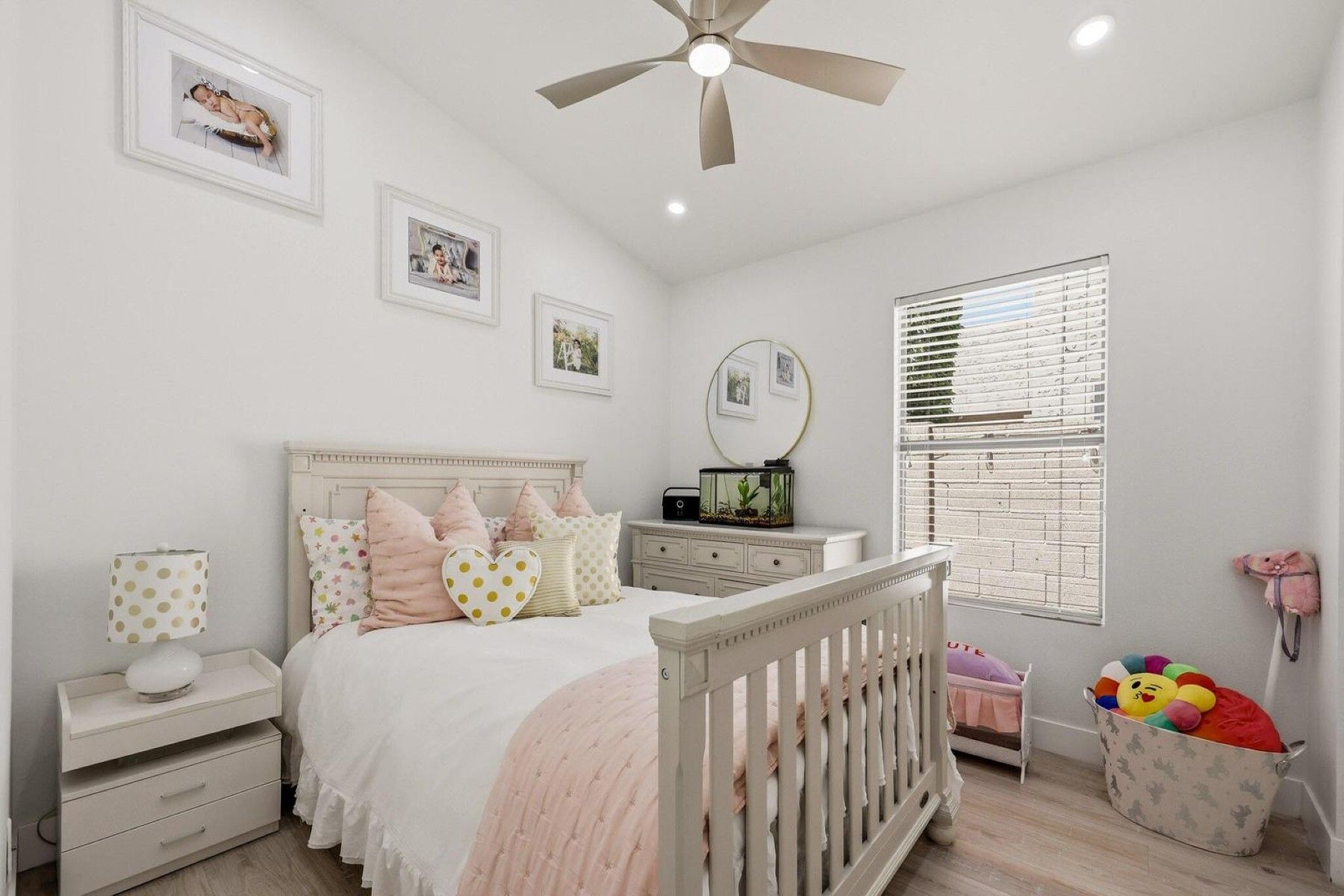  4719 E Weaver Road  Phoenix, AZ - 物件實景