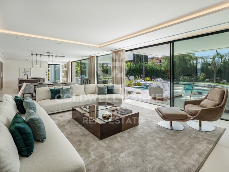 Marbella, Andalusia, ES, 6 Bedrooms Bedrooms, ,7 BathroomsBathrooms,Residential,For Sale,1760453