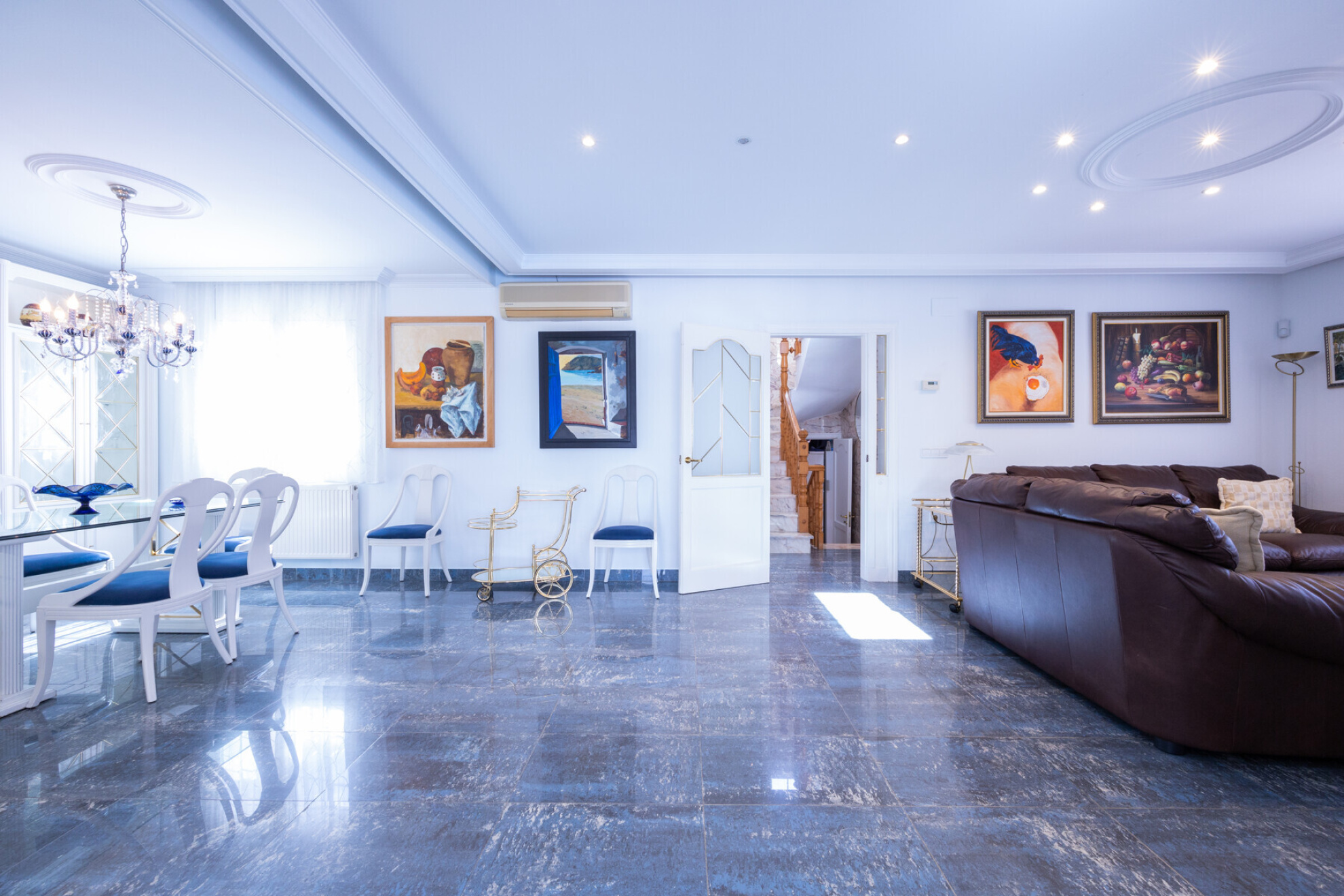  Modern Villa in Empuriabrava with a Garden and Private Pool - 物件實景