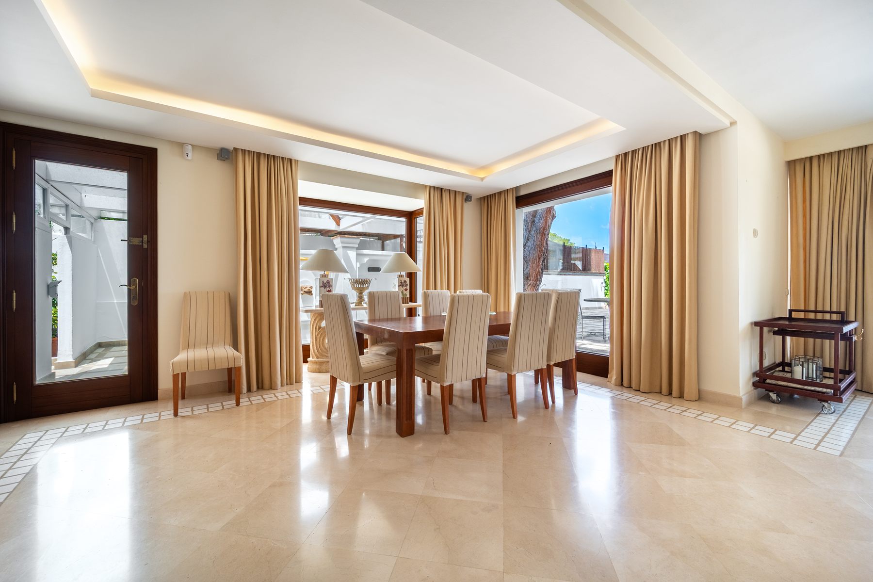  A true home in the Golf Valley with direct access to the Las Brisas golf course - 物件實景