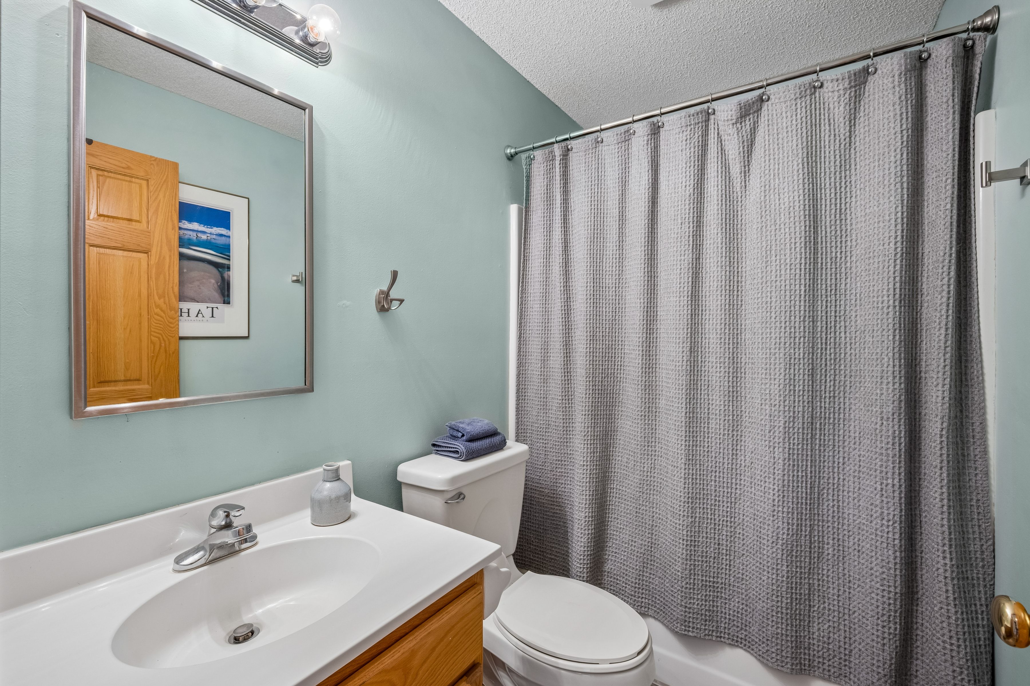  Beautifully Updated River’s Bend Retreat - 物件實景