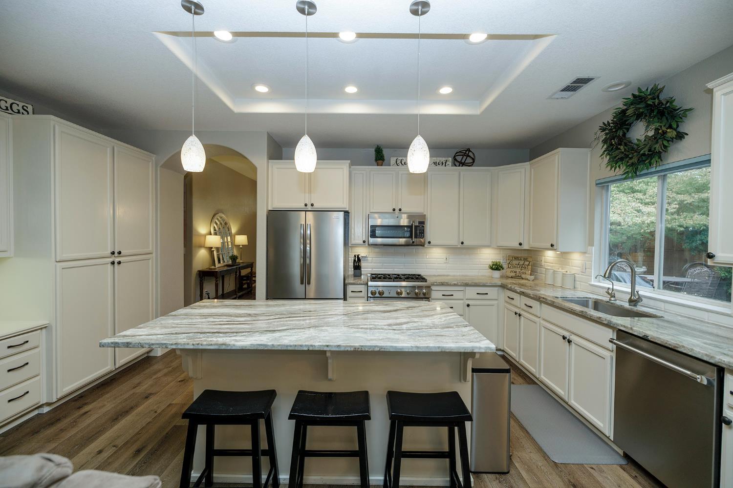 Turlock, California, 95382, United States, 4 Bedrooms Bedrooms, ,2 BathroomsBathrooms,Residential,For Sale,1987416