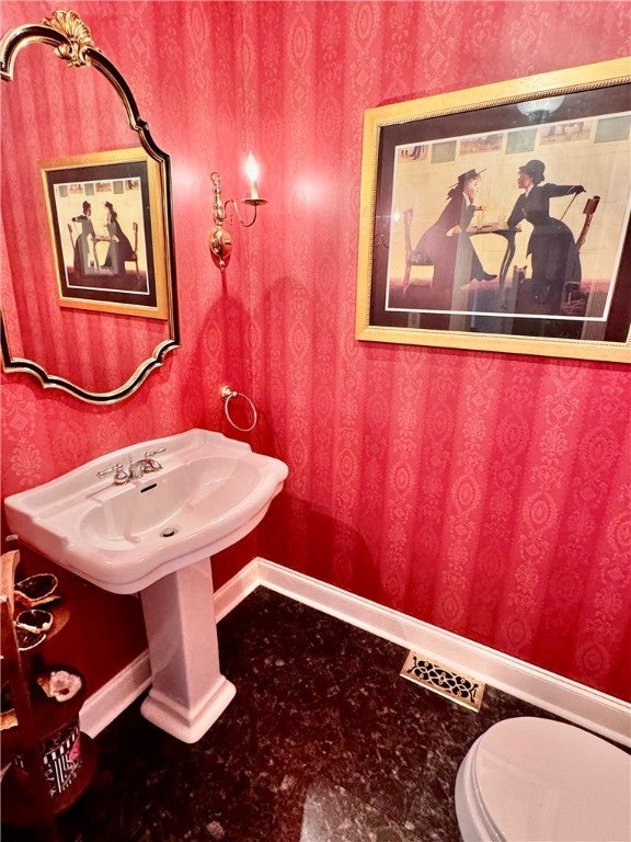 Providence Forge, Virginia, 23140, United States, 4 Bedrooms Bedrooms, ,4 BathroomsBathrooms,Residential,For Sale,1807214