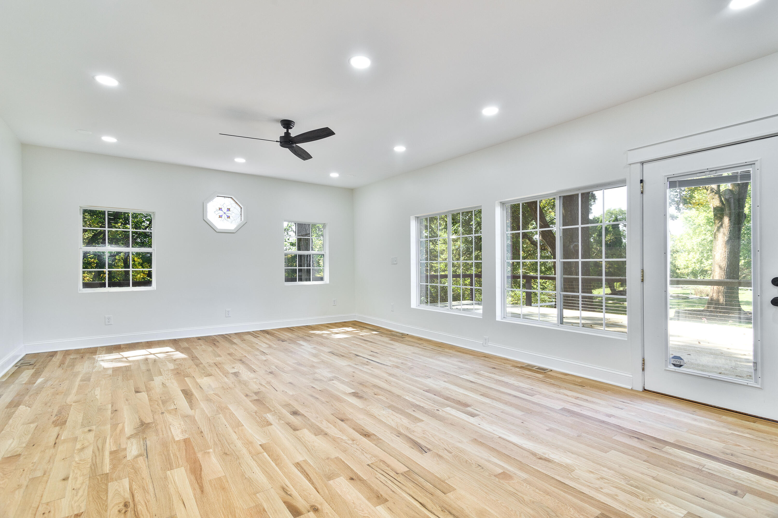 Crown Point, Indiana, 46307, United States, 5 Bedrooms Bedrooms, ,3 BathroomsBathrooms,Residential,For Sale,1946905