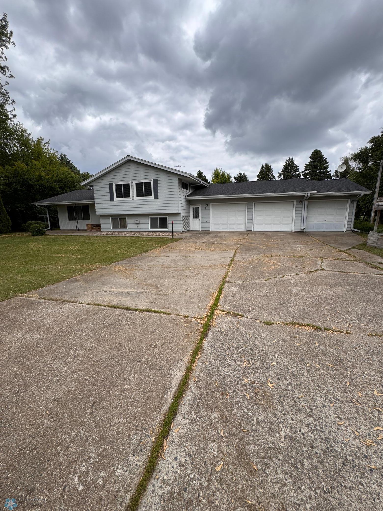 70th St, Sabin, MN 56580