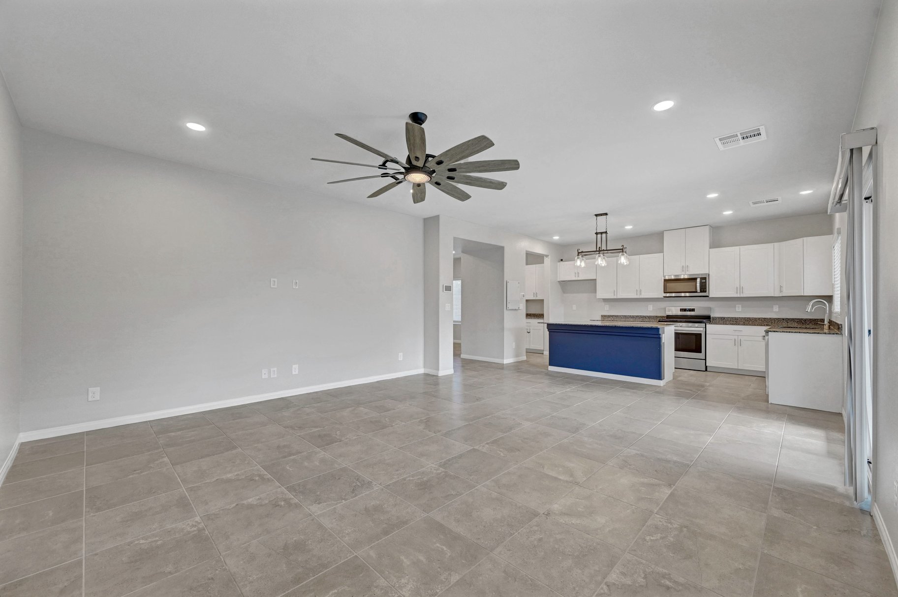  Spacious Valley Vista 5BR with Loft, 3-Car Garage & Premium Lot Size - 物件實景