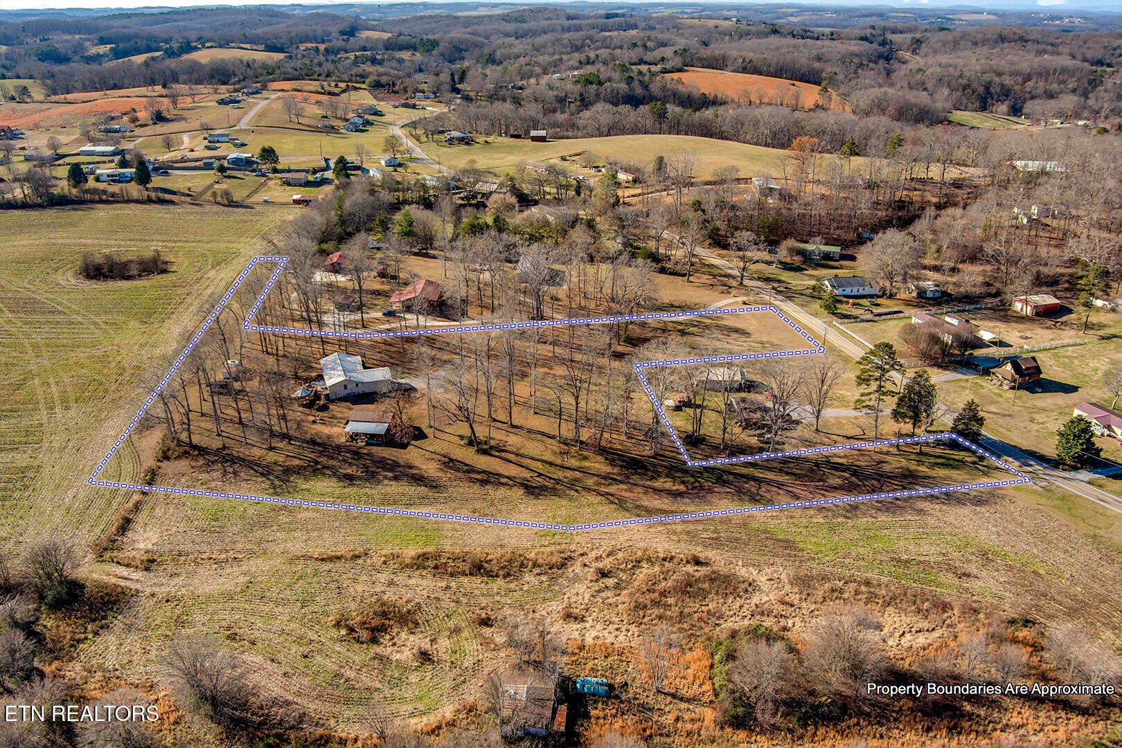 Loudon, Tennessee, 37774, United States, 3 Bedrooms Bedrooms, ,3 BathroomsBathrooms,Residential,For Sale,2013606