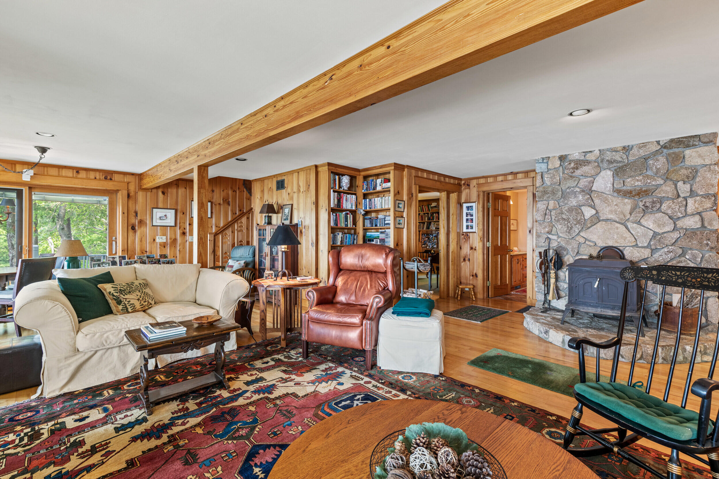 Raymond, Maine, 04071, United States, 4 Bedrooms Bedrooms, ,3 BathroomsBathrooms,Residential,For Sale,1974658