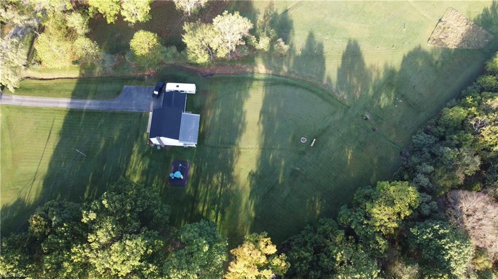 Chester, West Virginia, 26034, United States, 3 Bedrooms Bedrooms, ,3 BathroomsBathrooms,Residential,For Sale,1975770