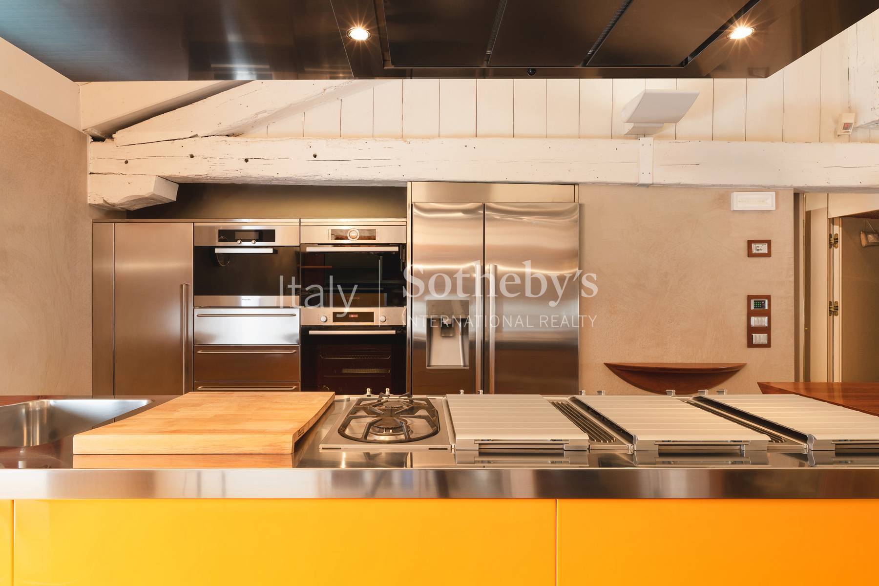  Prestigious Penthouse in a Historic Palazzo in the Heart of Verona - 物件實景