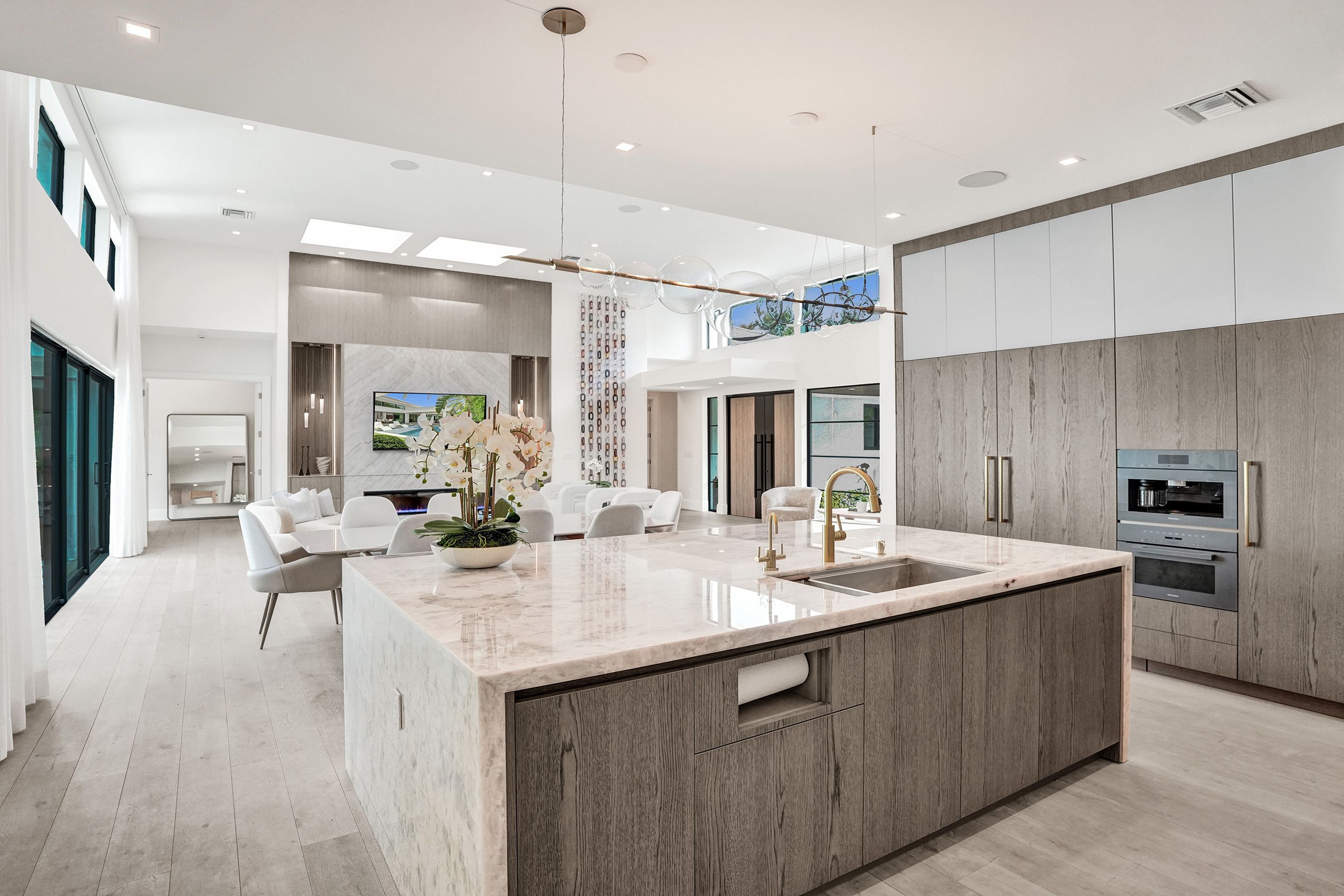  7 Tahoe Lane, Sea Ranch Lakes, FL, 33308 - 物件實景
