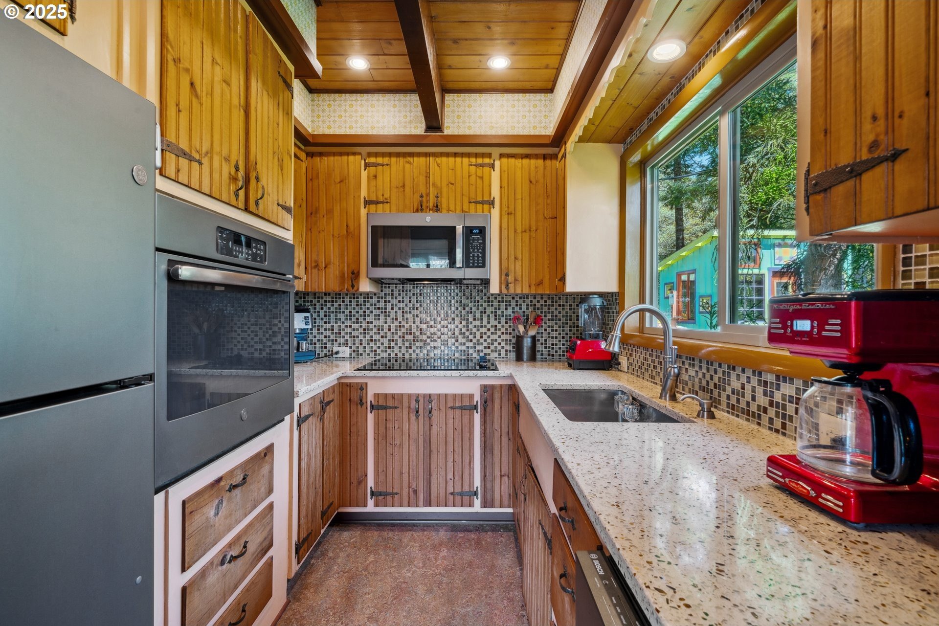 Cloverdale, Oregon, 97112, United States, 3 Bedrooms Bedrooms, ,2 BathroomsBathrooms,Residential,For Sale,1805401