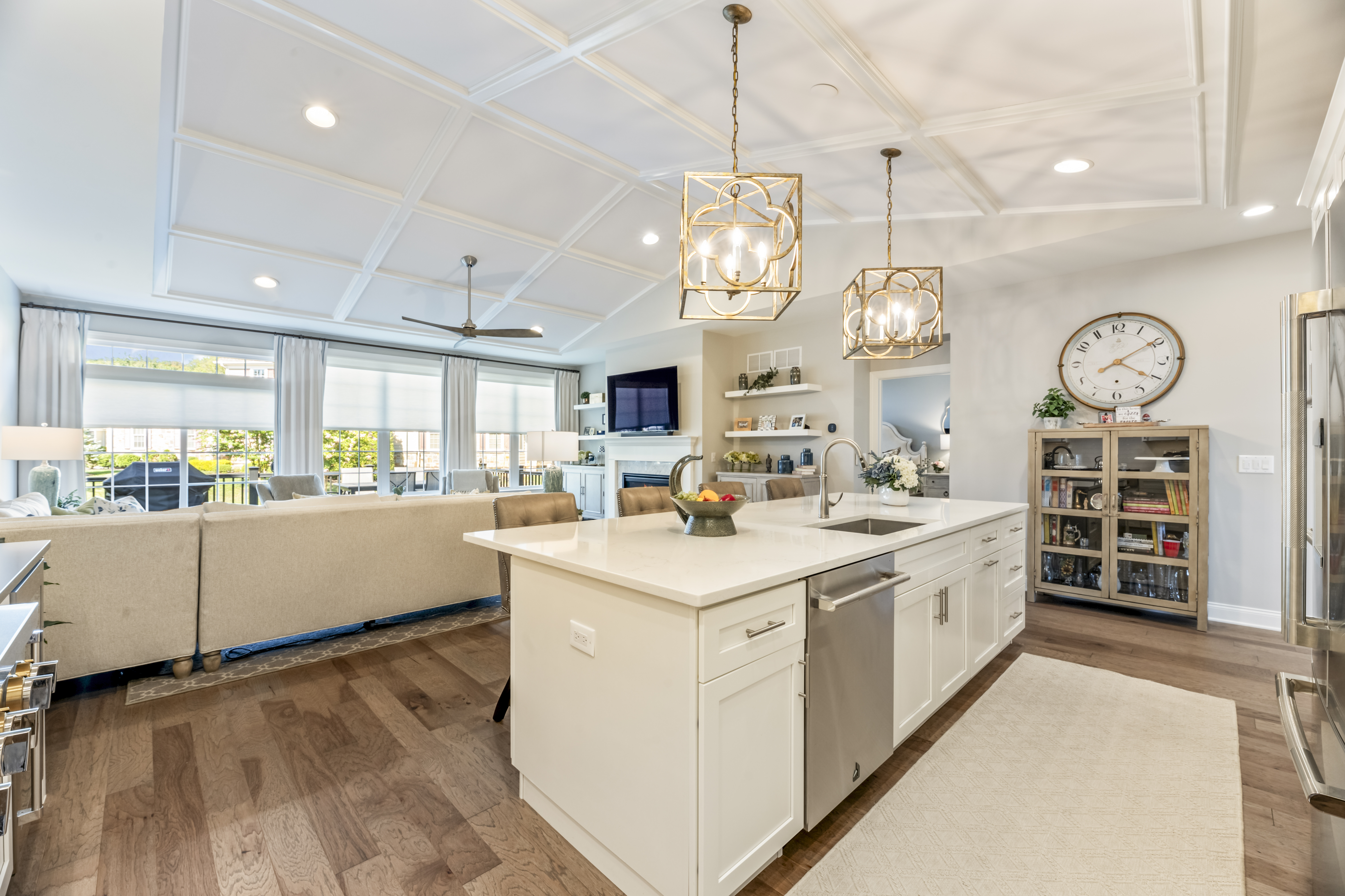 Holmdel, New Jersey, 07733, United States, 3 Bedrooms Bedrooms, ,4 BathroomsBathrooms,Residential,For Sale,1923321