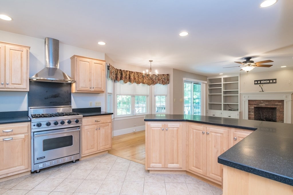 Bernardston, Massachusetts, 01337, United States, 3 Bedrooms Bedrooms, ,3 BathroomsBathrooms,Residential,For Sale,1912455