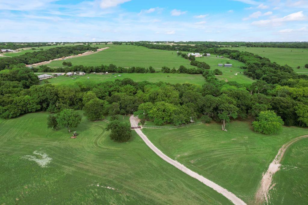 Maypearl, Texas, 76064, United States, 5 Bedrooms Bedrooms, ,3 BathroomsBathrooms,Residential,For Sale,1979588