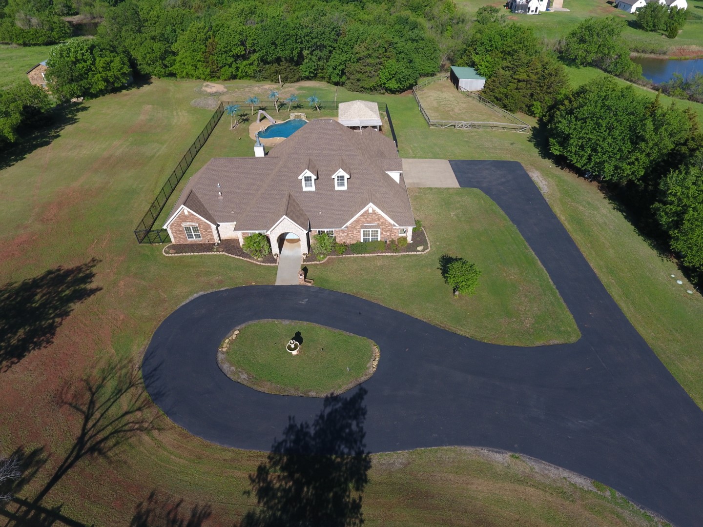Stillwater, Oklahoma, 74075, United States, 3 Bedrooms Bedrooms, ,4 BathroomsBathrooms,Residential,For Sale,1848802