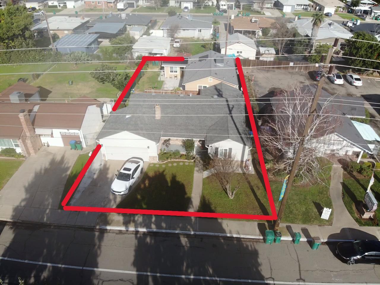 Lodi, California, 95240, United States, 3 Bedrooms Bedrooms, ,2 BathroomsBathrooms,Residential,For Sale,2009722