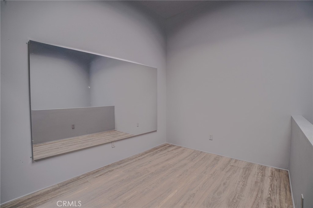 West Hollywood, California, 90046, United States, 1 Bedroom Bedrooms, ,2 BathroomsBathrooms,Residential,For Sale,1913666